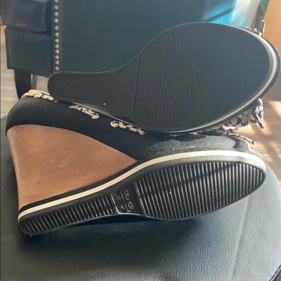 Coach Open Toe Wedges - Picture 2 of 4
